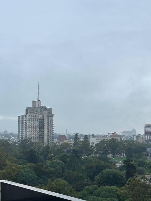 Hermoso Y Central Monoambiente En Tres Cruces Apartment Montevideo Exterior photo